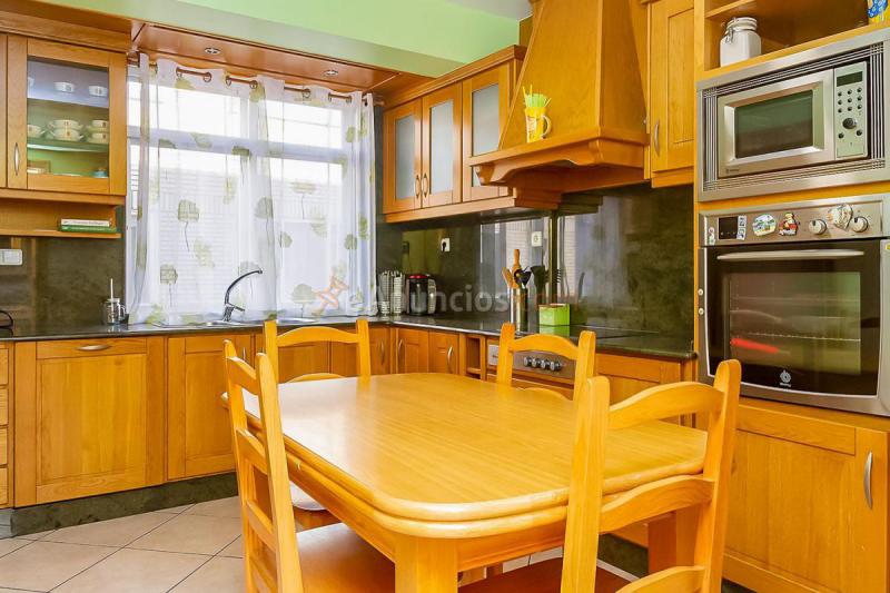 Apartamento en venta en  A Gándara, Narón