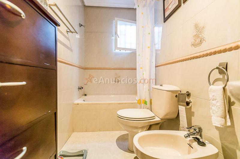 Apartamento en venta en  Barrio San Luis - Los Molinos, Almería