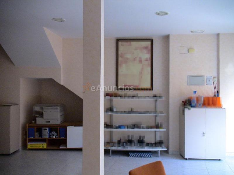 vendo local comercial en buena zona en colmenar viejo