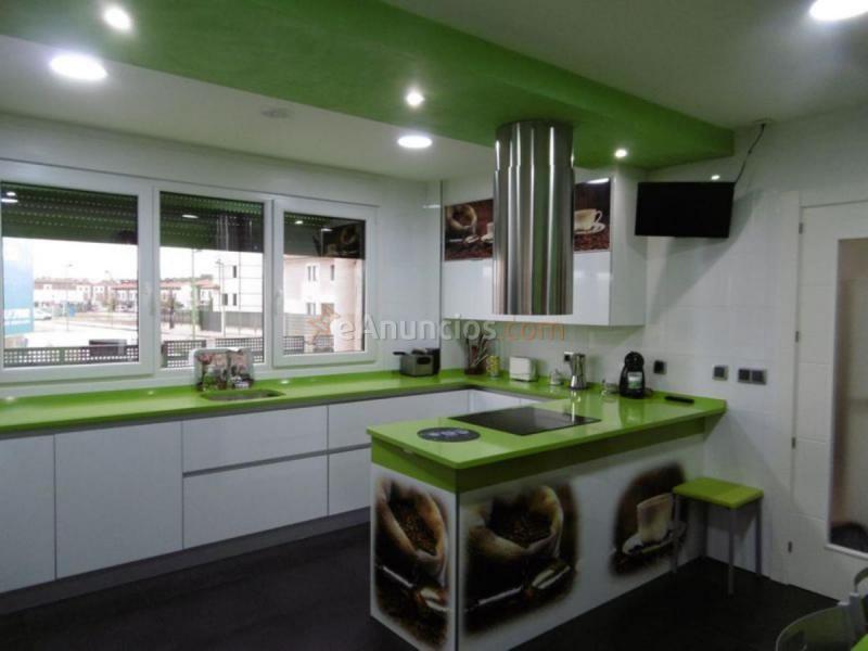 Adosado en venta en  Villimar - V1 - V2 - S3 - S4 - San Cristobal, Burgos