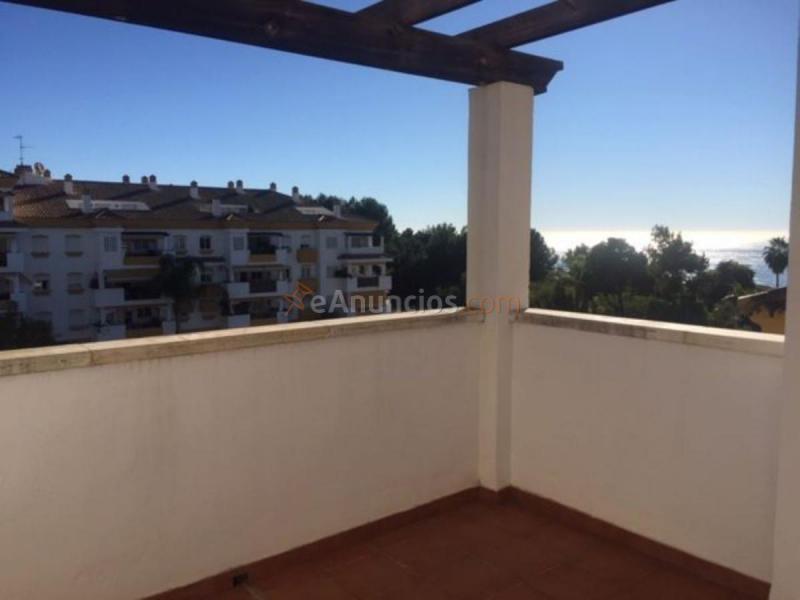 Atico en venta en  Nagüeles-Milla de Oro, Marbella