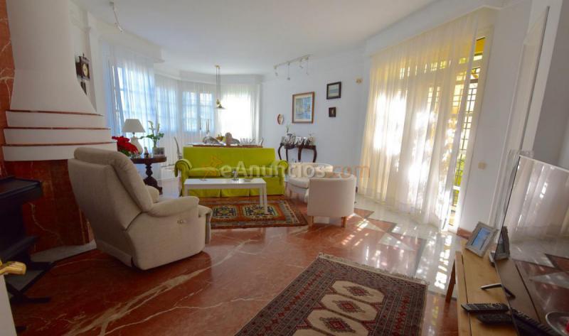 Adosado en venta en  Tafira, Las Palmas de Gran Canaria