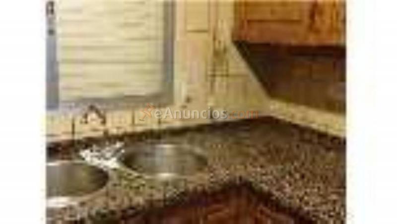 Adosado en venta en  Entrepinos, L'Eliana