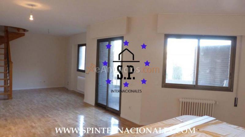 Atico en alquiler en  Ciudad Lineal, Madrid