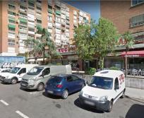 Local Comercial en venta en  Puentelarra, Villa de Vallecas, Madrid