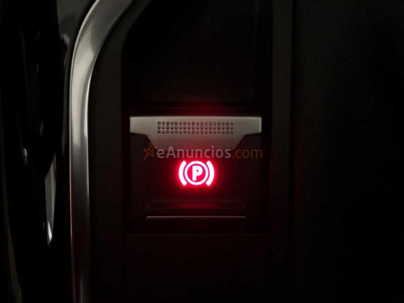 Peugeot turismos 3008  gt line 1.5 bluehdi 130cv