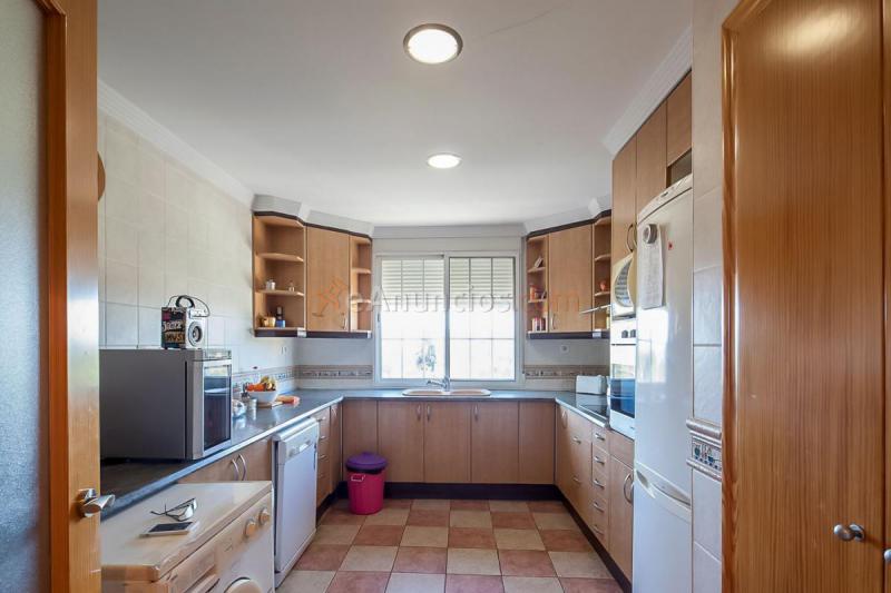 Adosado en venta en  Monserrat