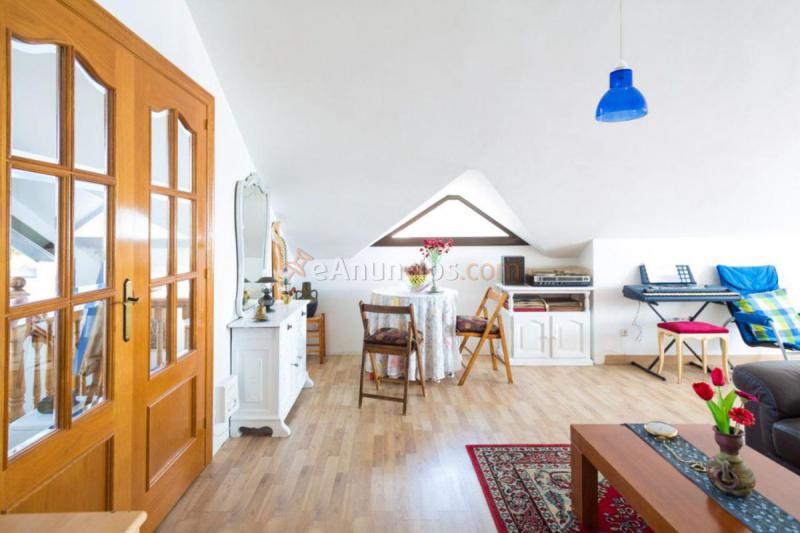 Adosado en venta en  Vallgorguina