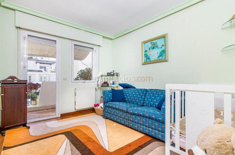 Adosado en venta en  Nueva Andalucía, Marbella