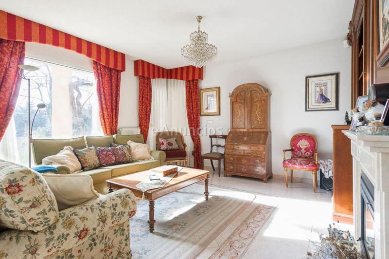 Adosado en venta en  Sevilla la Nueva