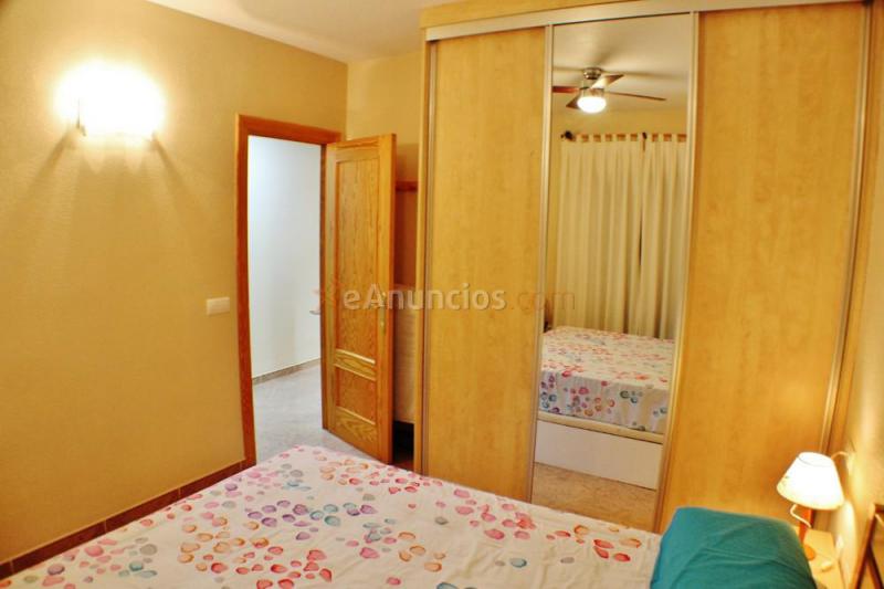 Piso de 1 habitación en roquetas de mar zona las marina