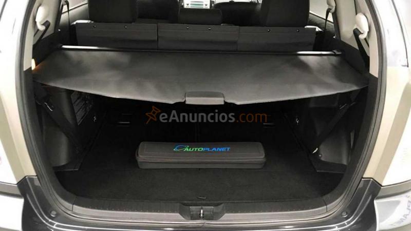 Toyota corolla verso 2.2 d4d 136cv diesel sol