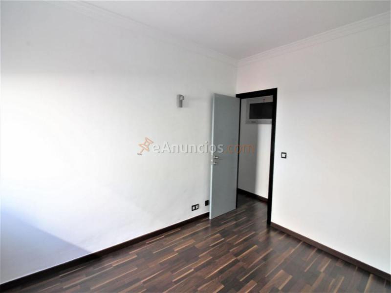 Apartamento en venta en Avenida Miguel Palomo, Antequera, Zona de la Vega, Antequera