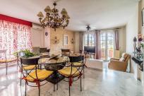 Adosado en venta en  Gojar