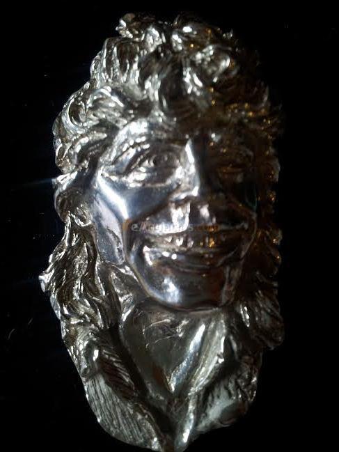 COLGANTES CAMARON en oro y plata