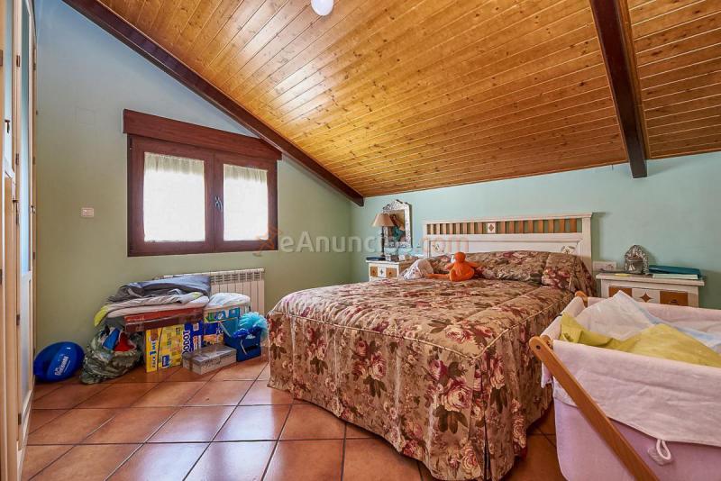 Adosado en venta en  Nivar