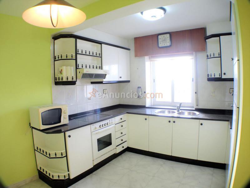 Casa en venta en  Nós, Oleiros