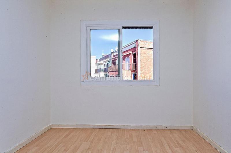 Apartamento en venta en  Can Serra - Pubilla Cases, Hospitalet de Llobregat