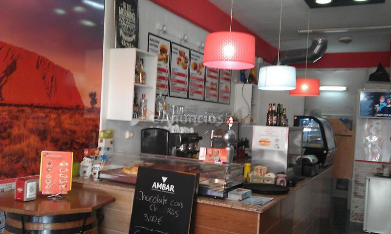 Traspaso café y Bistró Bar con clientela fija