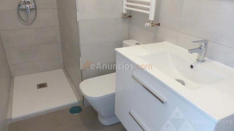 Apartamento en venta en  Ciudad Lineal, Madrid