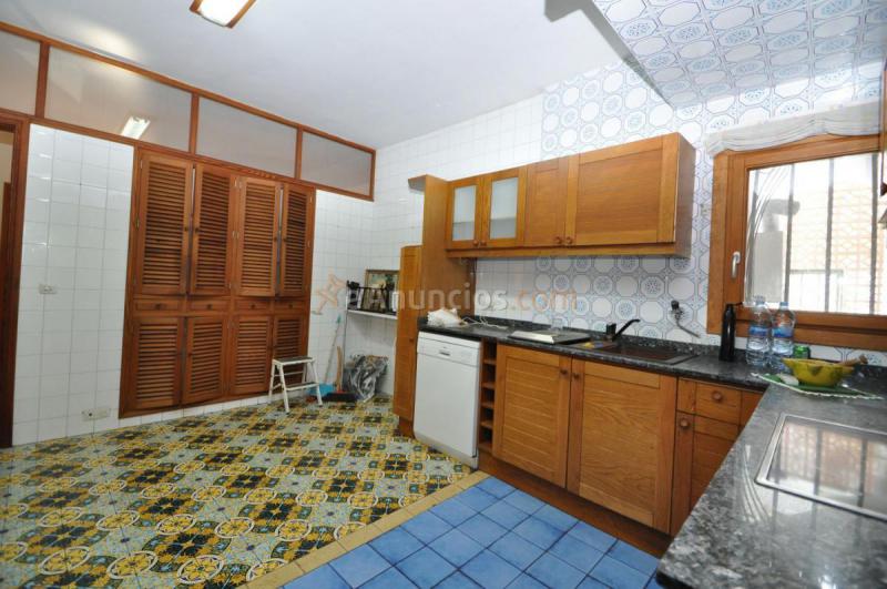 Adosado en venta en  Binissalem