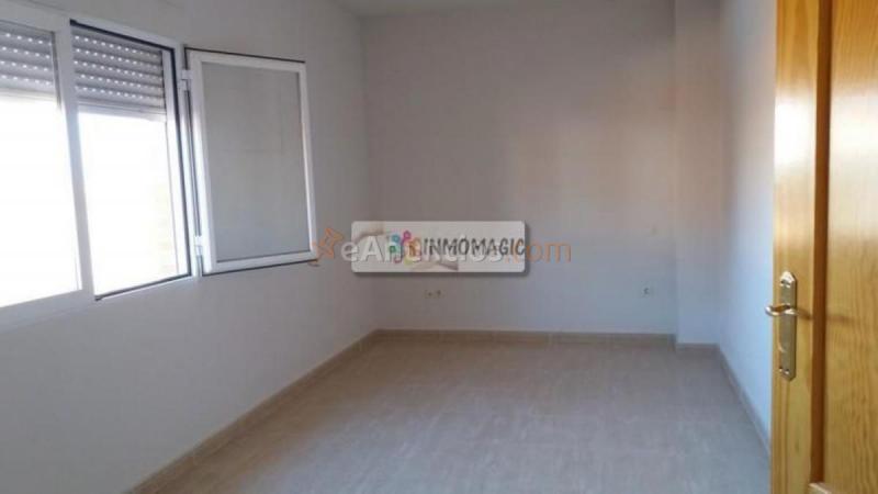 Casa en venta en  Rielves