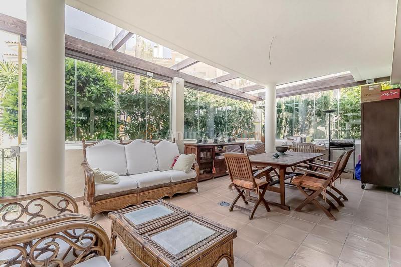 Adosado en venta en  Benamara-Atalaya, Estepona