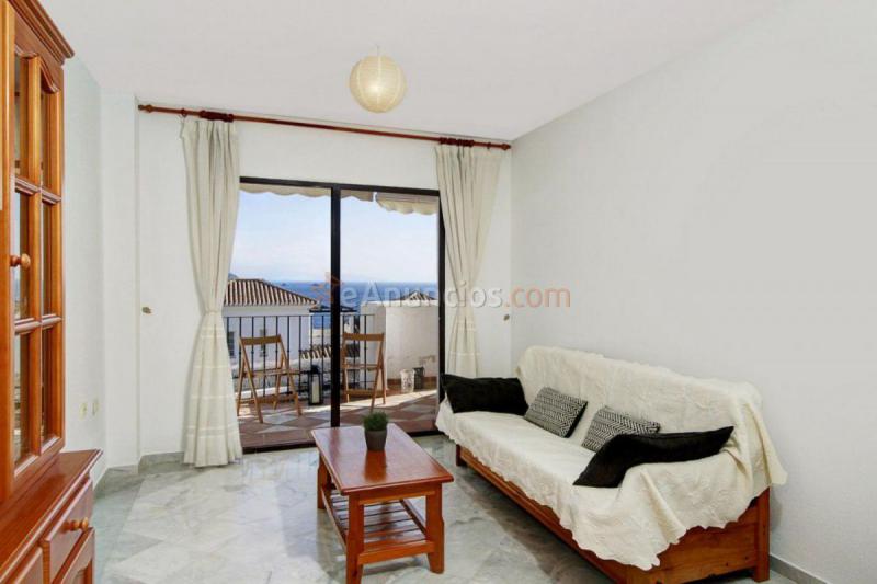 Apartamento en venta en Avenida Marina del Este, La Herradura, Almuñécar