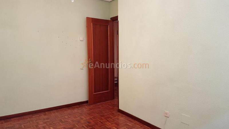 Apartamento en venta en Calle los Trigales, Palencia, Eras del Bosque - S. Juanillo, Palencia