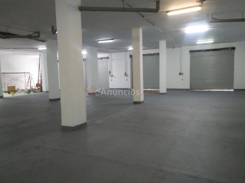 Venta bajo comercial reformado