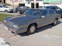 Cadillac Deville Sedan de 1989 con 184.736 Km por 8.500 EUR. en Madrid