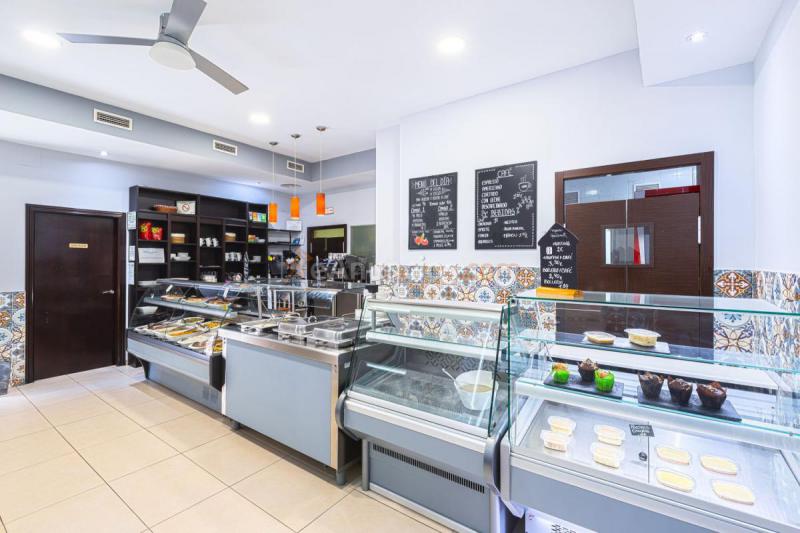 Local Comercial en alquiler en Calle de Martín de los Heros, Moncloa, Madrid