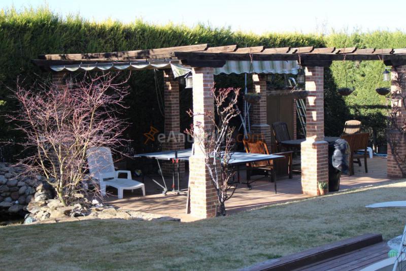 Adosado en venta en  Noruega, Villalbilla