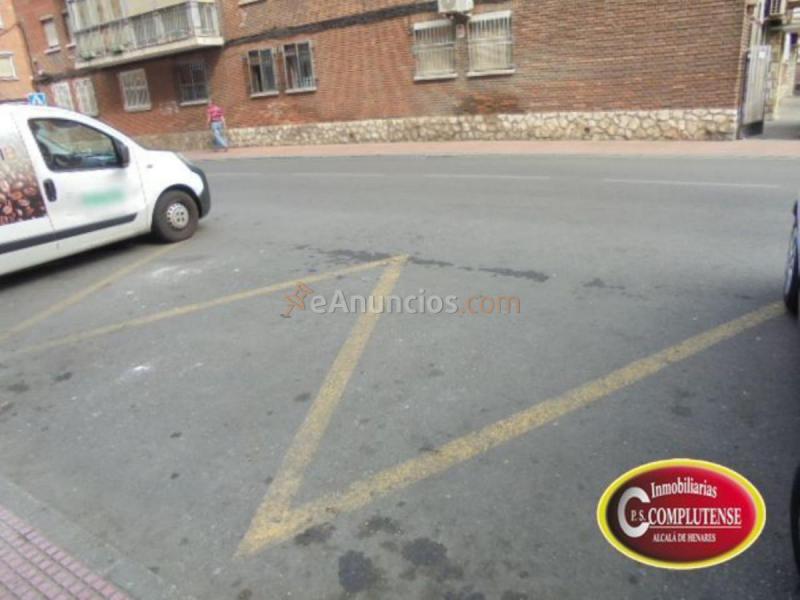 Local Comercial en venta en  San Isidro - Los Almendros, Alcalá de Henares