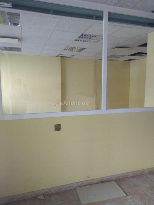 Local Comercial en venta en  RAMÓN Y CAJAL, Centro, Azuqueca de Henares