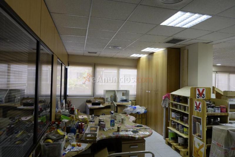 Oficina en edificio corporativo