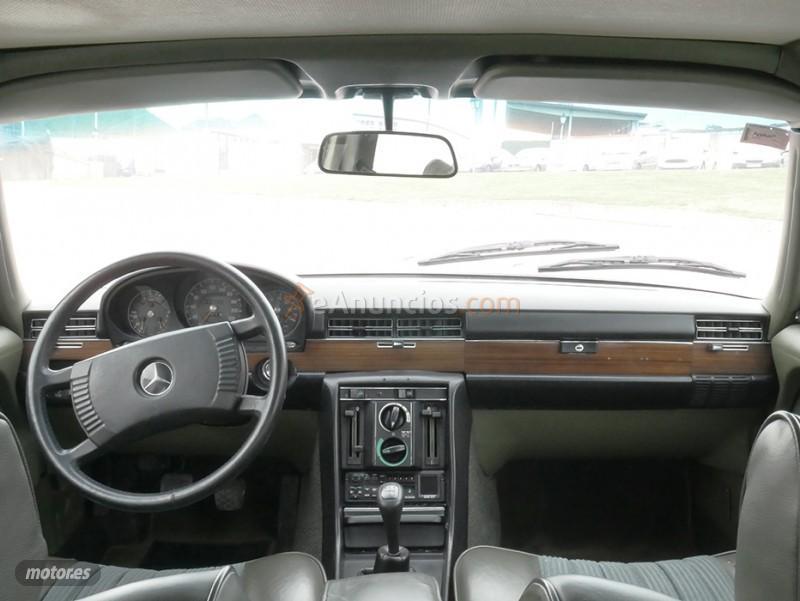 Mercedes 280 SE de 1975 con 253.669 Km por 6.000 EUR. en Madrid