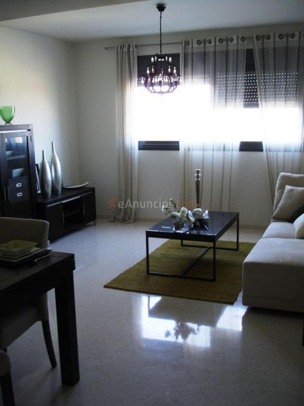 Apartamento en venta en Calle Beatriz de silva, Nuevo Bulevar, Mairena del Aljarafe