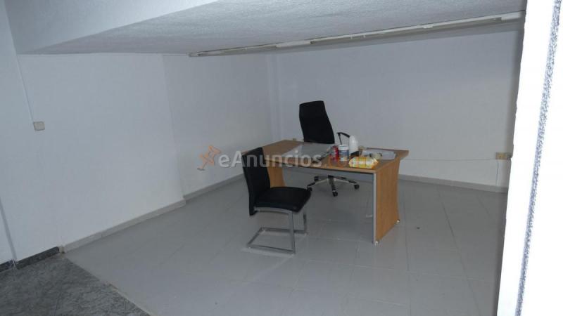 Local Comercial en alquiler en Calle de Lauri Volpi, Godella, L'Eixereta, Burjassot