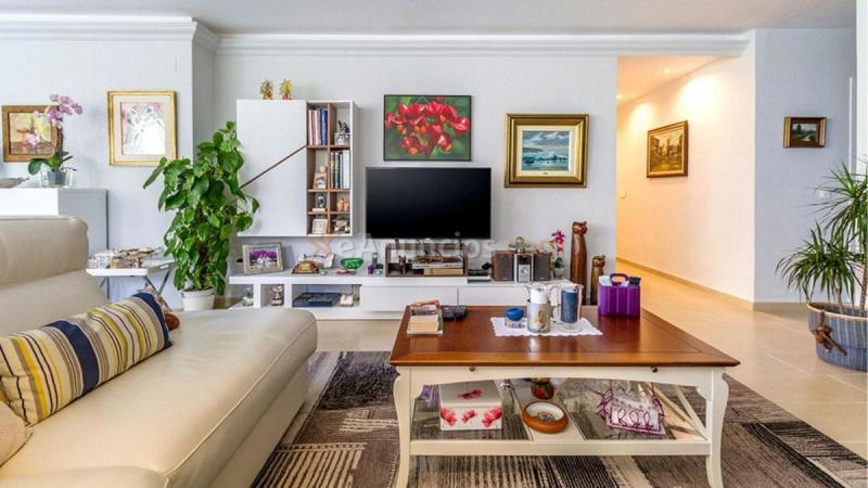 Apartamento en venta en  El Higuerón, Fuengirola