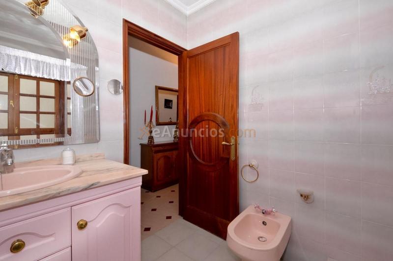 Adosado en venta en  Vecindario centro-San Pedro Mártir, Santa Lucía de Tirajana