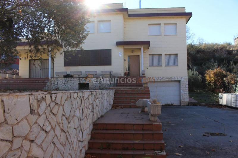 Adosado en venta en Calle Valde Hondillo, Cabanillas del Campo