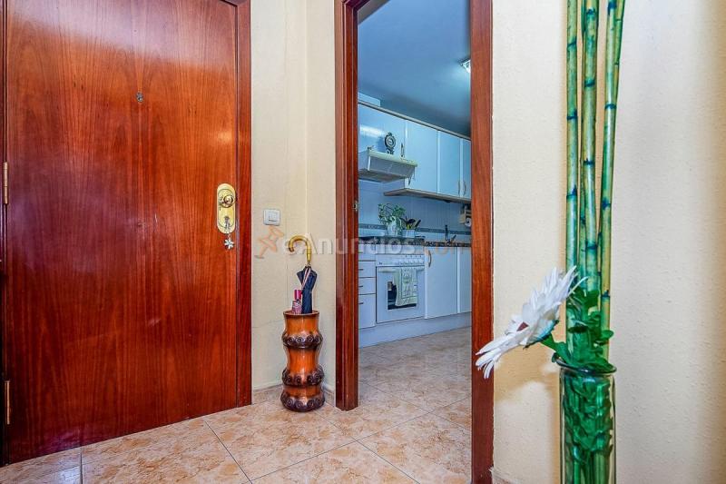 Apartamento en venta en  La Llagosta