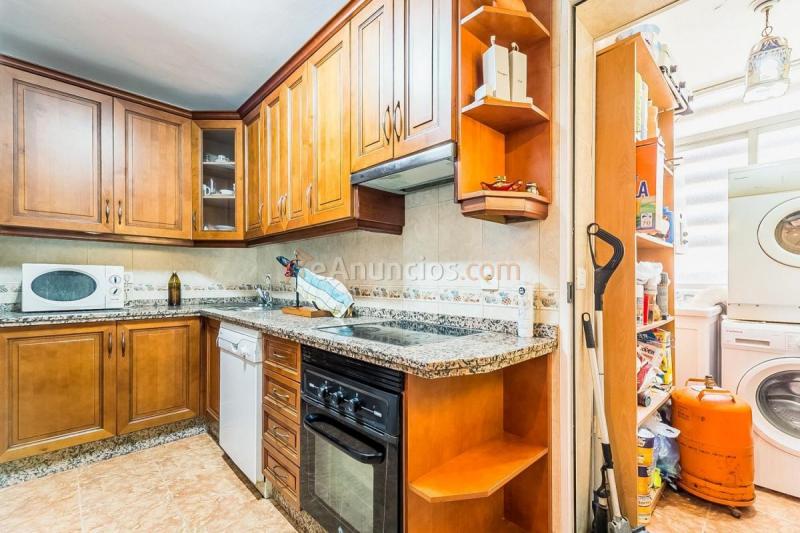 Apartamento en venta en  Zona Cueva de Menga, Antequera