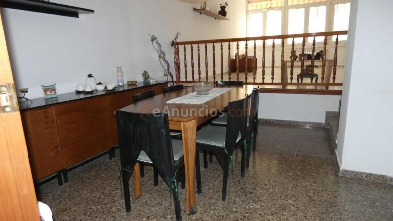 Casa en venta en  La Conarda-Montesano, Bétera