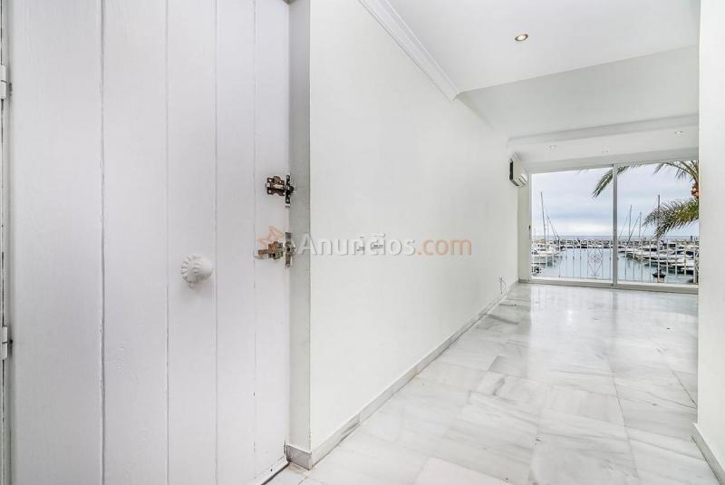 Apartamento en venta en  Nueva Andalucía, Marbella