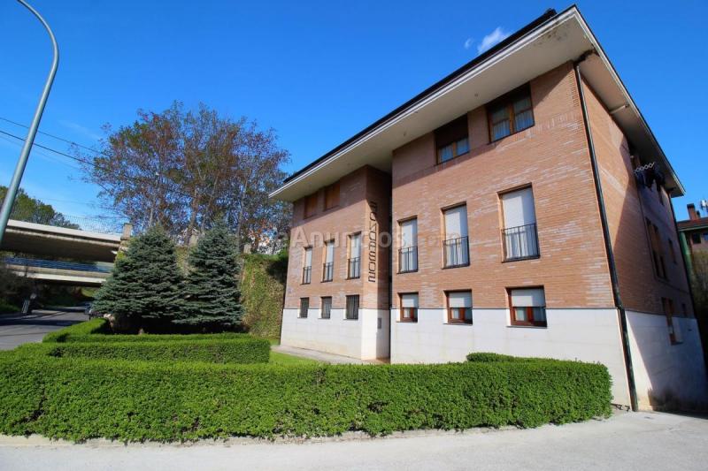 Apartamento en venta en Calle de Fondabós, Casco Urbano, Jaca