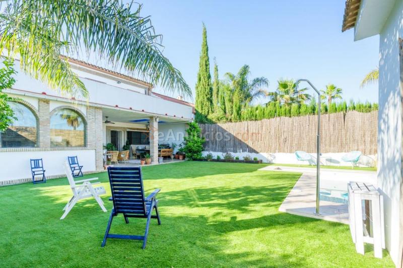 Adosado en venta en  Condequinto, Montequinto