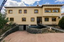 Adosado en venta en  Purullena