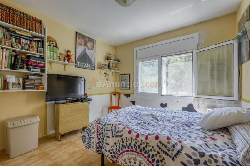 Adosado en venta en  Cervelló